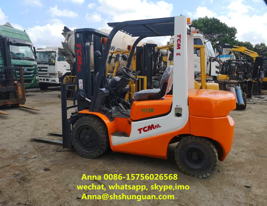 Fd30 Japan Tcm 2nd Hand Forklift 3 Ton Diesel Engine With Side Shift