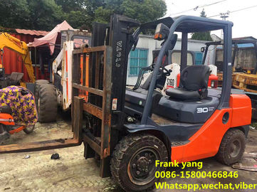 8fd30 Second Hand Toyota Forklift 3 Ton 3000 Kg Rated Loading Capacity supplier